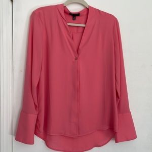 THE LIMITED long sleeve button down blouse